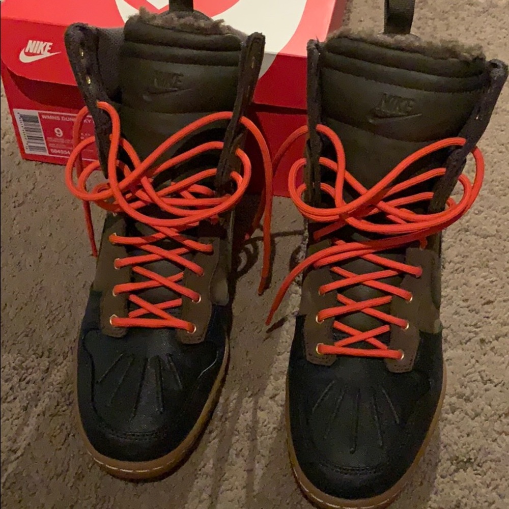 Women’s Nike Dunk Sky Hi